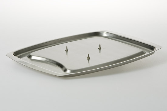 KitchenCraft Stainless Steel Spiked Carving Dish 41cm x 30cm 